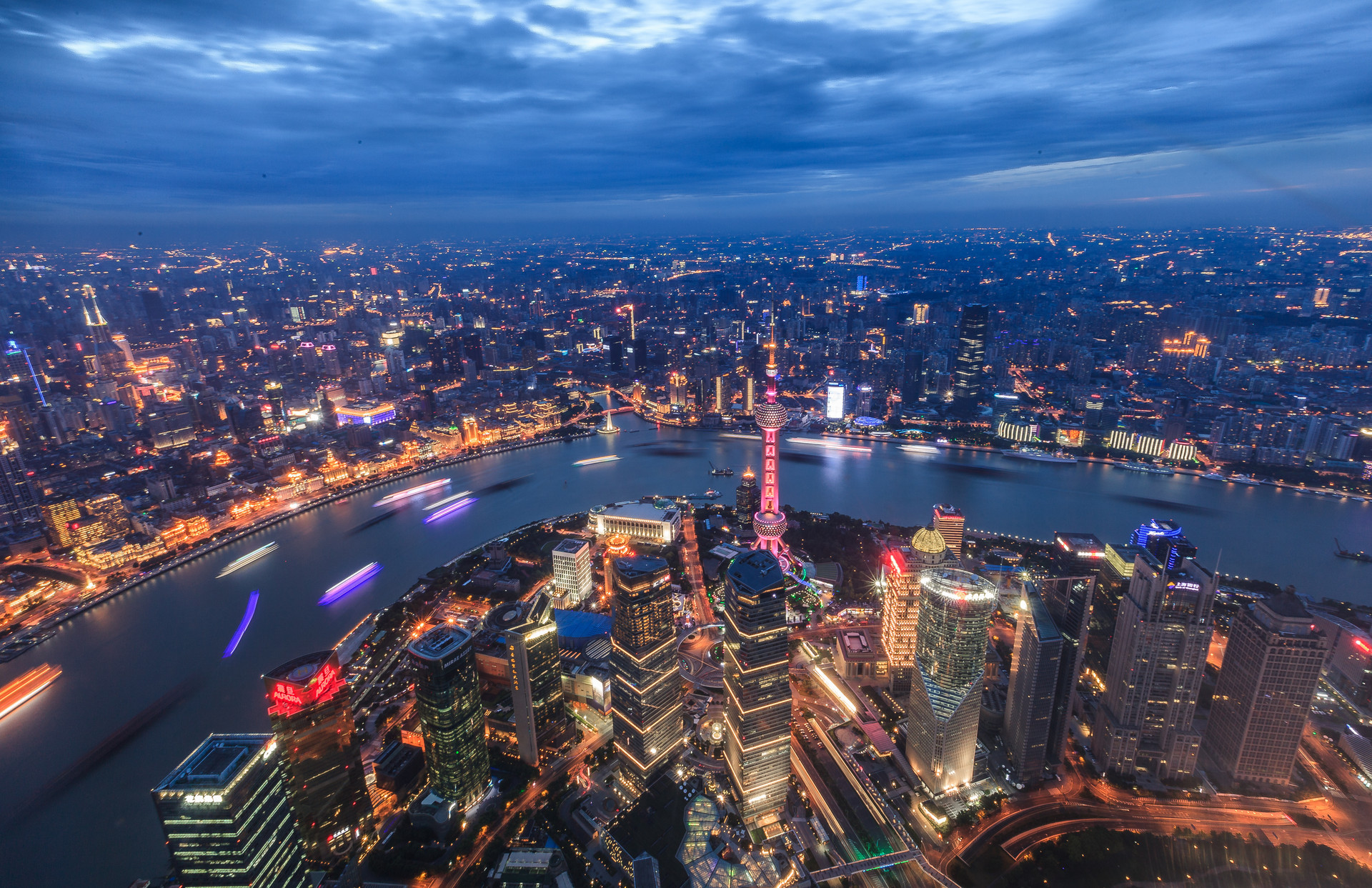 上海2025年春考作文题：大地的模样 – 文学与生态的交织