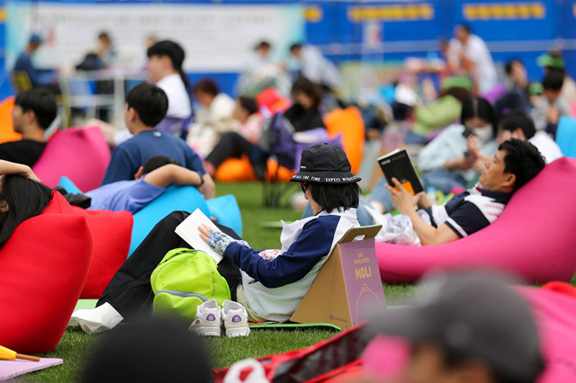 9年来首次！韩国去年新生儿数为何止跌回升？