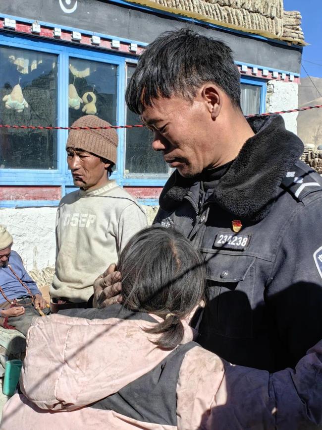 不能停下来：一位母亲面对失去两个孩子的悲痛